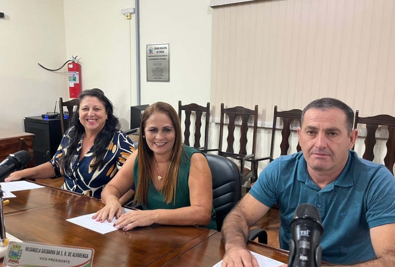 Vereadoras Leila Naldi, Preta e  vereador Rivael Leme dos Santos