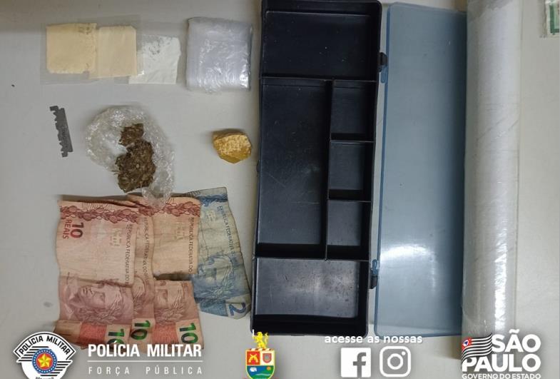 POLÍCIA MILITAR PRENDE HOMEM POR TRÁFICO DE DROGAS EM AVARÉ