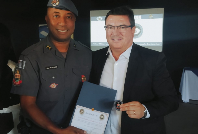 Delegado Seccional de Polícia é agraciado com honraria pelo Batalhão da Polícia Militar 