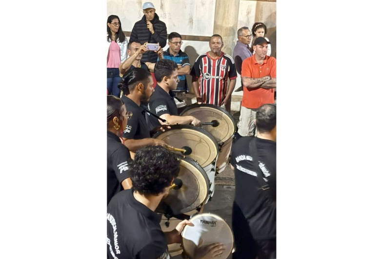 Banda de Piraju durante apresentação