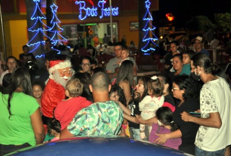 Cidade de Taguaí está contagiada pelo espírito natalino 