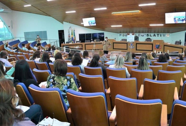 Conferência municipal debate políticas públicas de Assistência Social