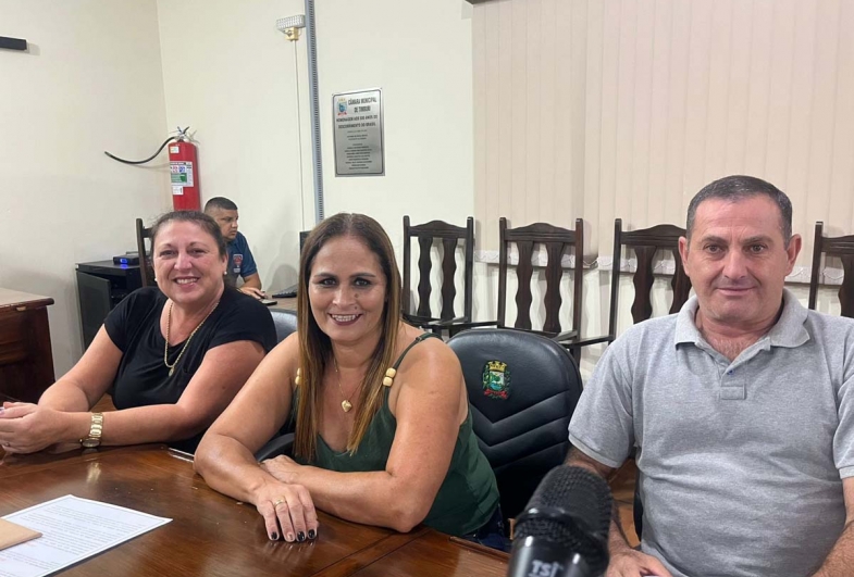 Vereadoras Leila Naldi, Preta e  vereador Rivael Leme dos Santos