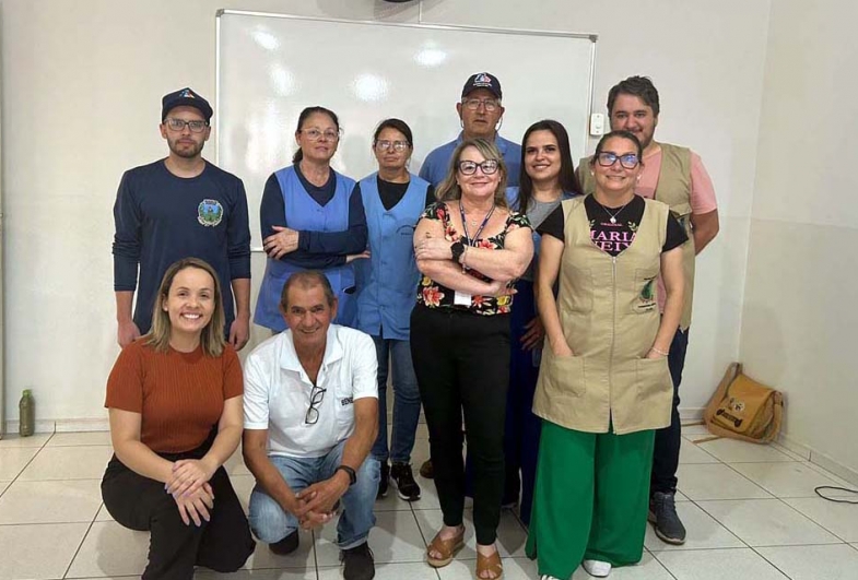 Agentes Comunitários de Saúde e de Endemias participam de treinamento para atuar no combate à dengue