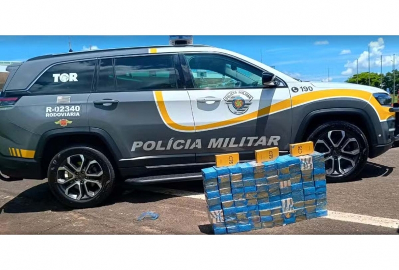 Motorista é preso ao ser flagrado com quase 100 celulares sem nota fiscal em rodovia de Santa Cruz do Rio Pardo