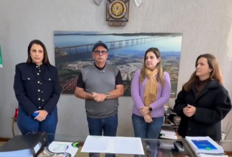 Famílias do Bairro Benato recebem regularização fundiária após mais de 20 anos de espera