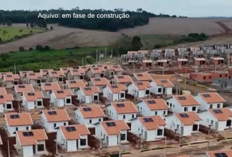 Governador Tarcísio de Freitas entrega 253 casas nesta quarta-feira em Taquarituba e Buri