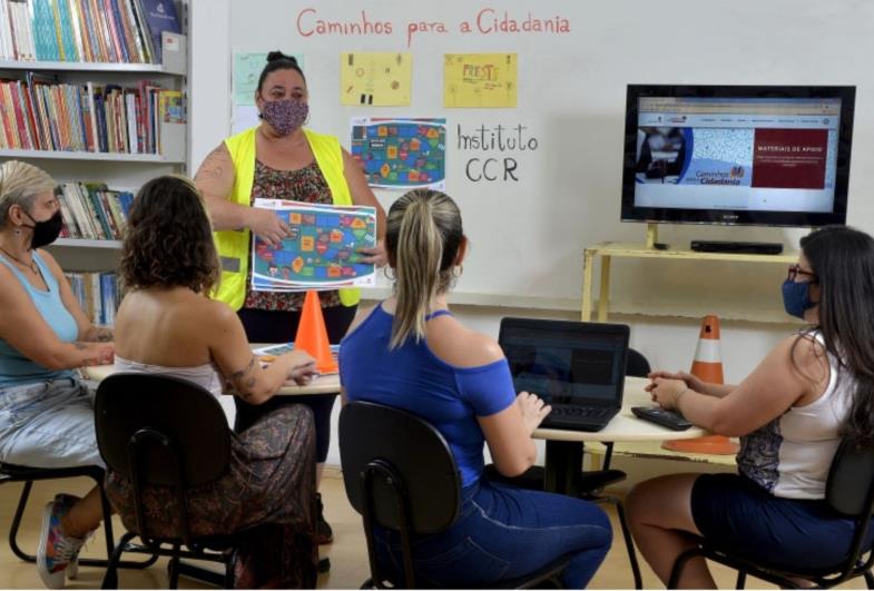Instituto CCR e CCR SPVias premiam escola vencedora do concurso do Programa Caminhos para a Cidadania