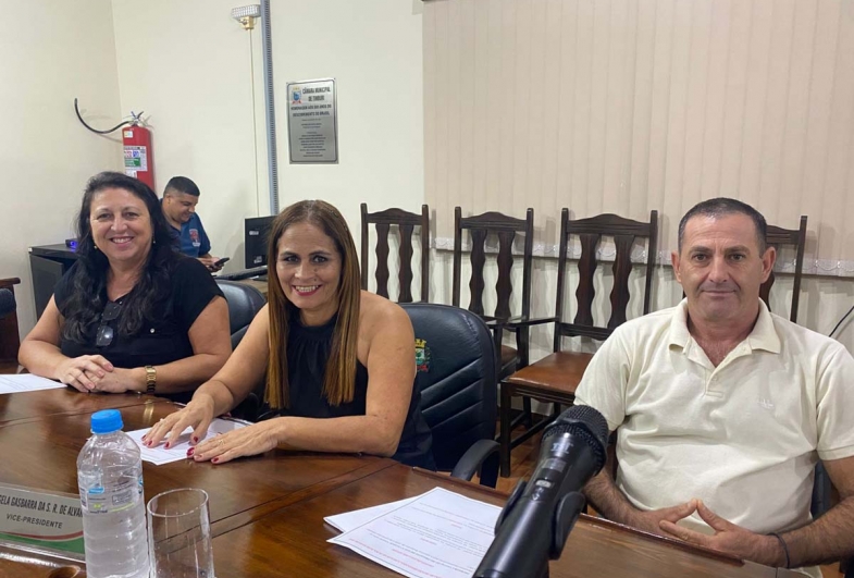Vereadora Leila Naldi vereadora Preta e vereador Rivael Leme dos Santos