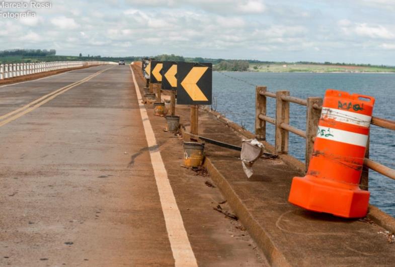 Ponte Prefeito Benedito Garcia Ribeiro necessita de reforma