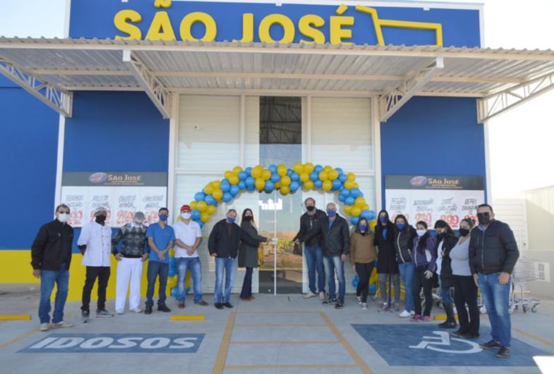 São José Supermercado é inaugurado em Avaré