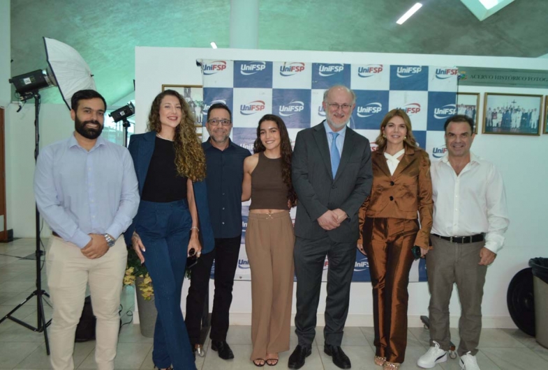 Dr. Mariano, Nicoli, Reitor da Unifsp Dr. Alexandre Braga Chaddad, Nicole Chaddad, Dr. Feres Dra. Maria Cristina Chaddad Botafogo e Pedro Paulo Botafogo