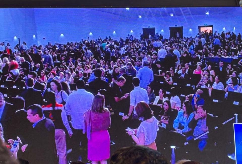 O evento reuniu autoridades estaduais, prefeitos,  primeiras-damas, gestores, assistentes sociais e representantes de diversos municípios paulistas