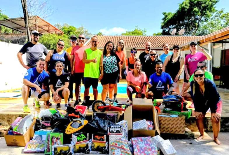 Entrega de brinquedos arrecadados fortalece o legado do Projeto Oficina de Brinquedos Eduardo Filho