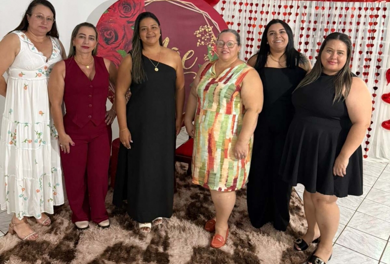 Equipe organizadora do chá