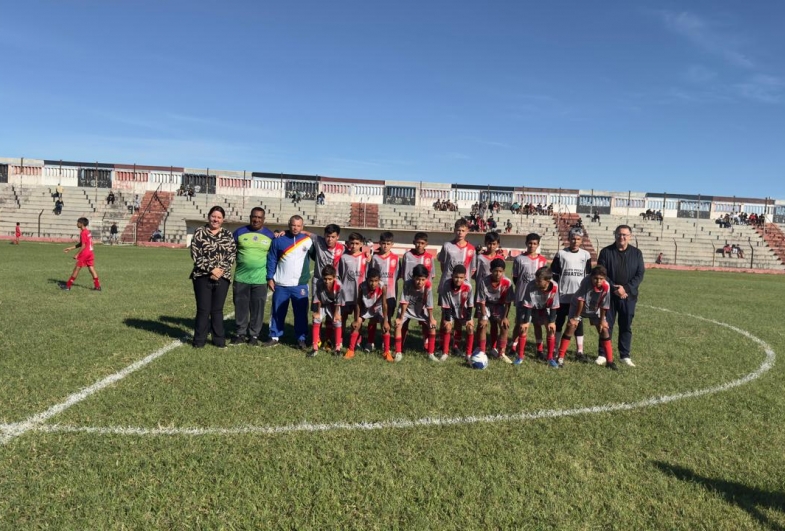 Equipe SEME América com autoridades