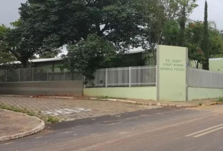 Aulas em escola de Garça são suspensas após escorpiões serem encontrados no prédio