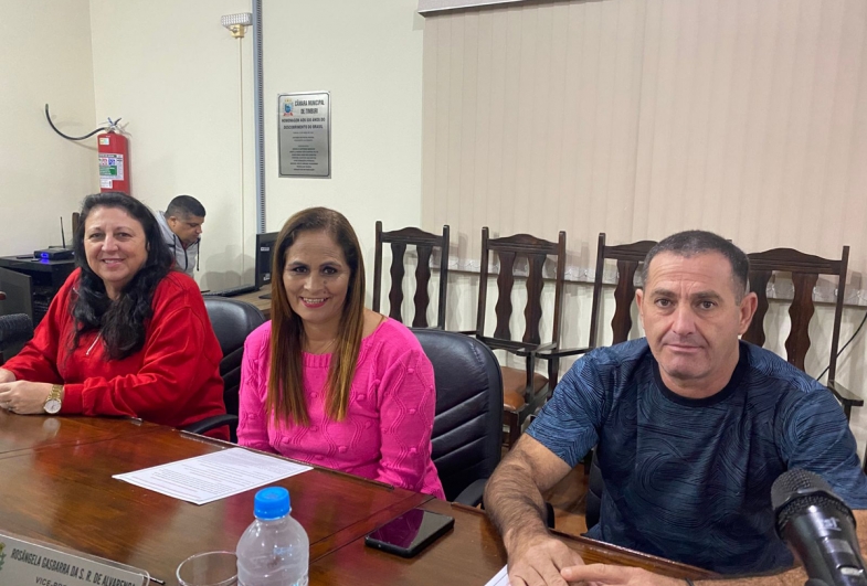 Vereadora Leila Naldi, vereadora Preta e vereador Rivael Leme dos Santos