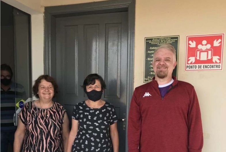 Durante atividade filantrópica