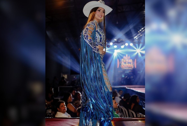 Mabily Bueno é eleita a Rainha da Expo Taguaí 2026