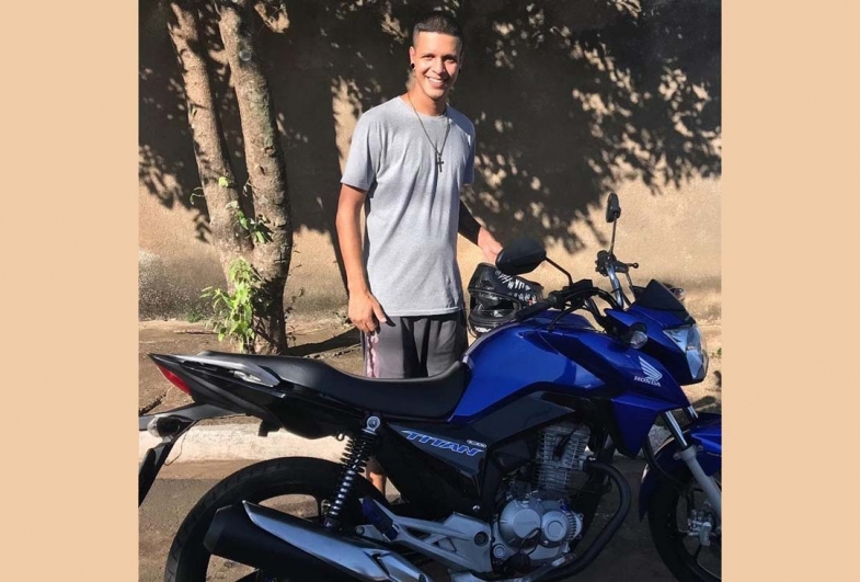 Motociclista morre na estrada vicinal Caieiras/Areias em Fartura