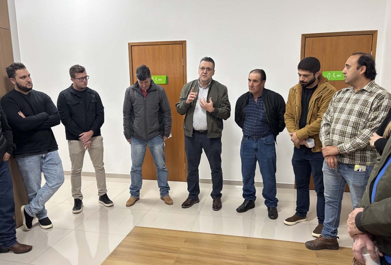 Diretor executivo do Sicredi Neuri Saggin fala da importãncia da instituição estar participando das realizações do município e a satisfação de mais um ano patrocinar a festa