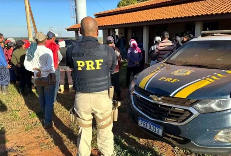 Trabalhadores resgatados em situação análoga à escravidão em fazenda em Itapeva não tinham acesso a água potável, aponta MPT