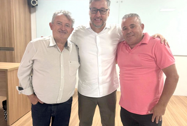 João Cury com avareenses