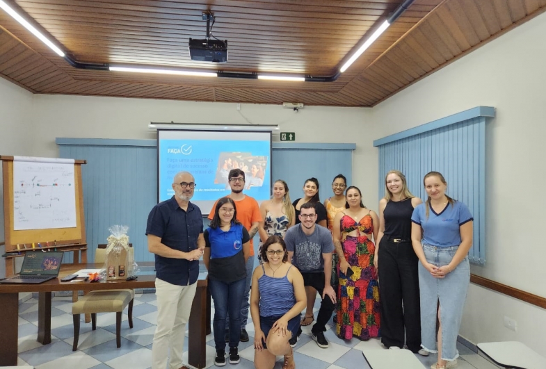 Empresários de Fartura recebem  capacitação de marketing digital do Sebrae-SP