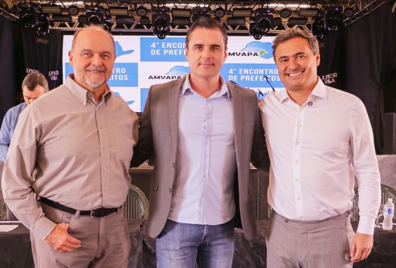 Municípios da Amvapa serão beneficiados com rolos compactadores viabilizados por emenda do deputado federal Maurício Neves