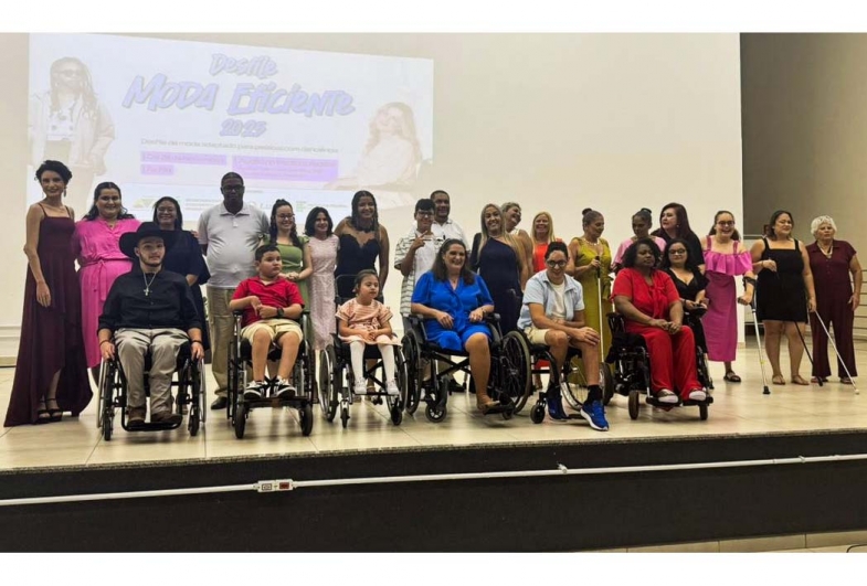 Modelos após o desfile