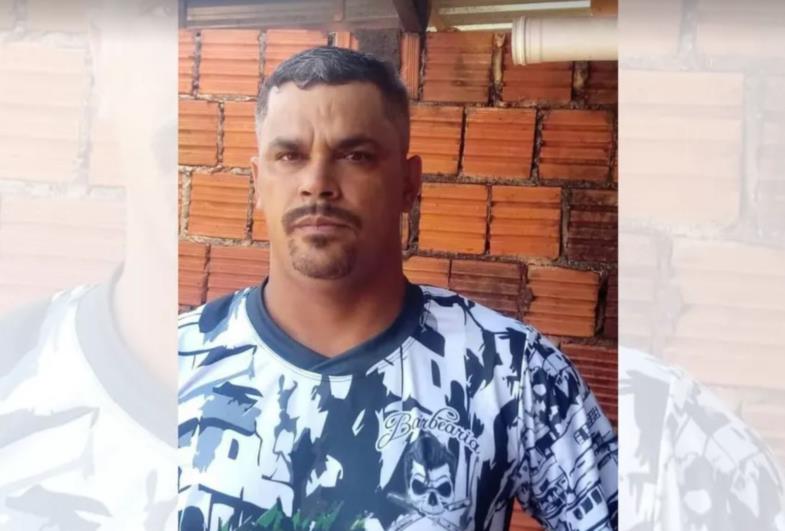Motociclista morre após bater em placa de sinalização em Santa Cruz do Rio Pardo