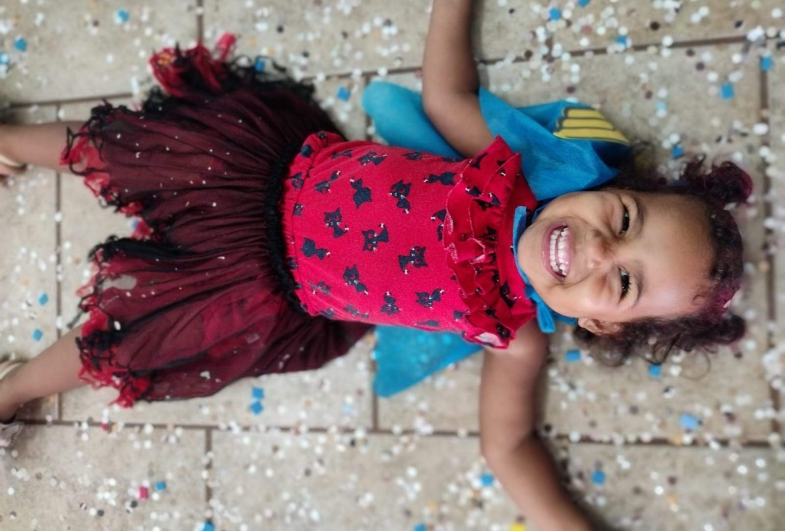 Escolas de Fartura fazem festa para comemorar o Carnaval