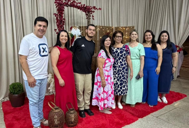 Jantar de confraternização reúne participantes do Programa Frente de Trabalho