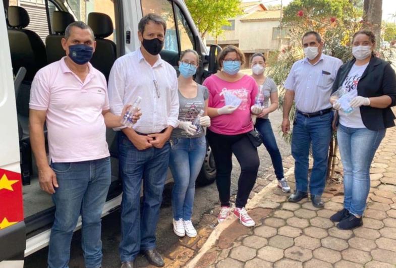 Prefeitura de Timburi inicia novas distribuições de máscaras e álcool em gel para população
