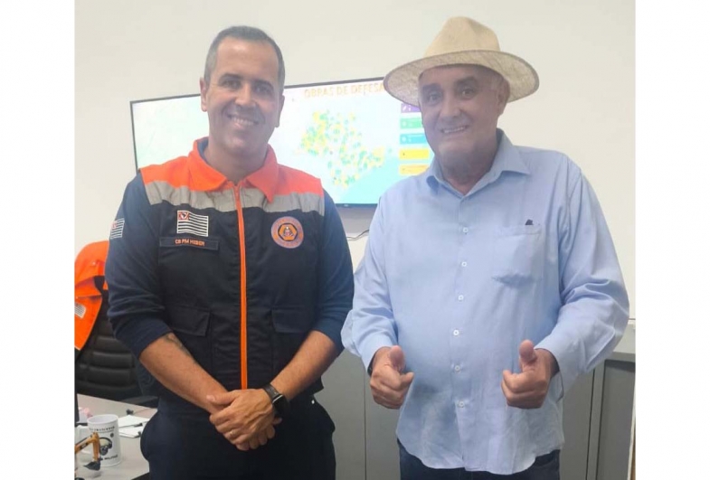 Prefeito João da Tapera cumpre agenda na Defesa Civil em busca de apoio para obras na ponte entre Sarutaiá e Fartura