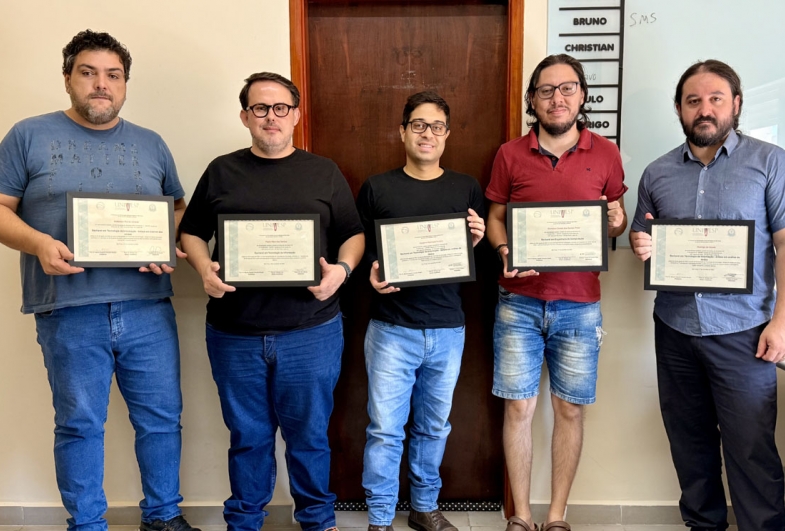 Servidores do Departamento de Tecnologia da prefeitura de Avaré concluem graduação pela UNIVESP