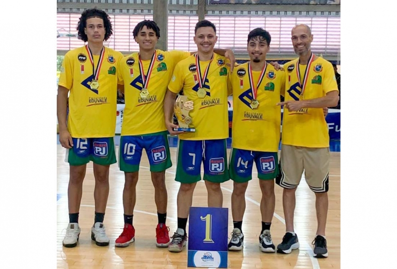 Basquete de Avaré termina ano com bicampeonato nos Jogos Abertos do Interior