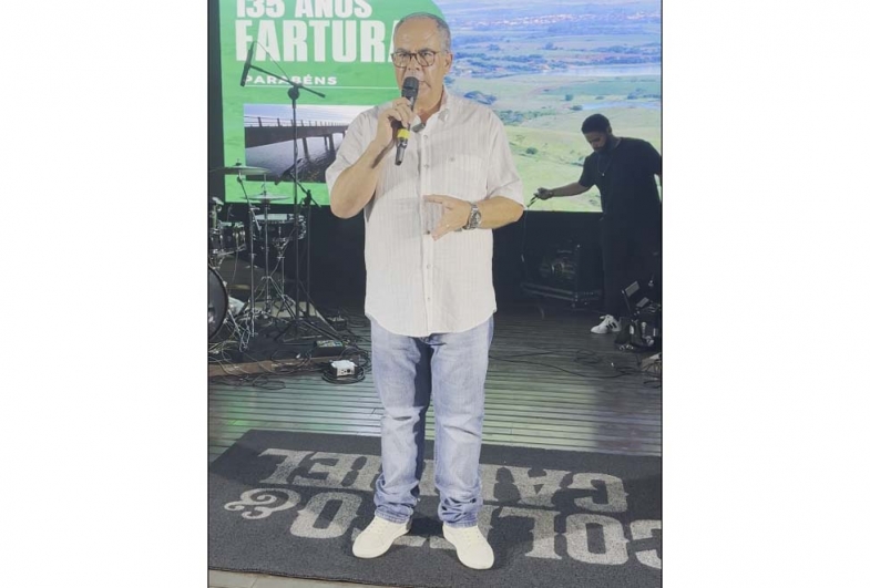 Fartura celebra 135 anos com anúncio de Expofar com grandes shows para 2027