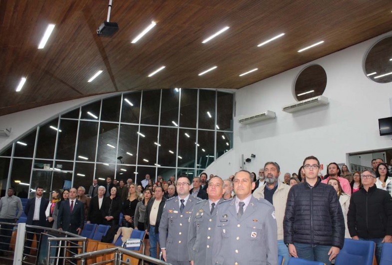Solenidade aconteceu na Câmara Municipal