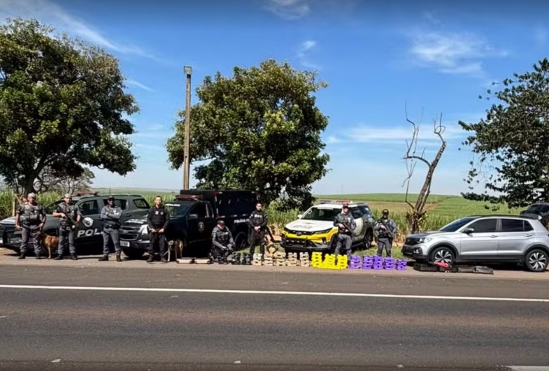 Mulher é presa com mais de 140 kg de maconha em rodovia de Ourinhos
