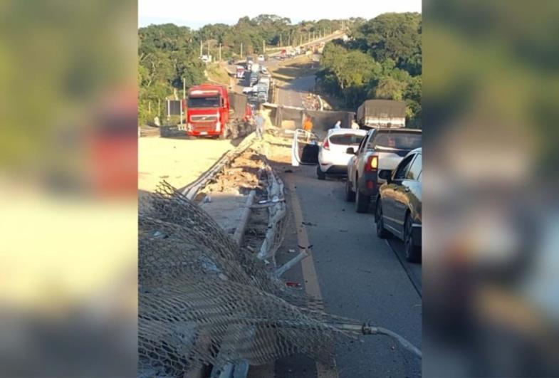 Acidente na Rodovia Raposo Tavares no interior de SP