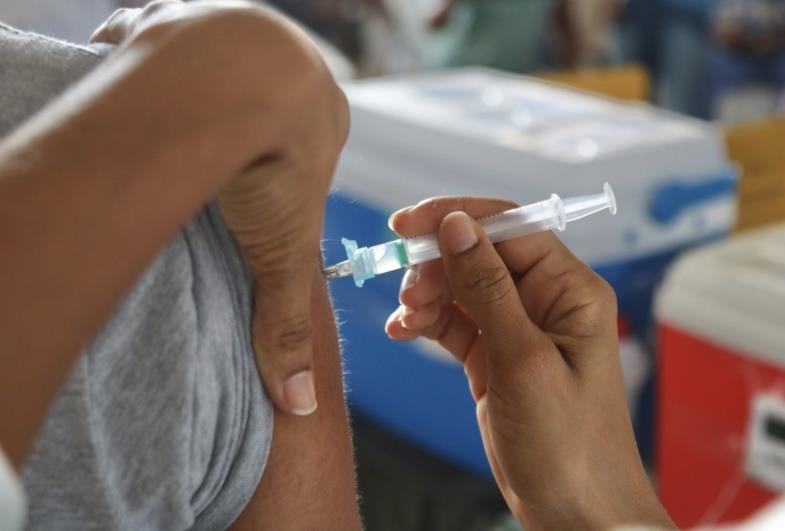 Avaré e Taquarituba suspendem vacinação contra a Covid por falta de doses