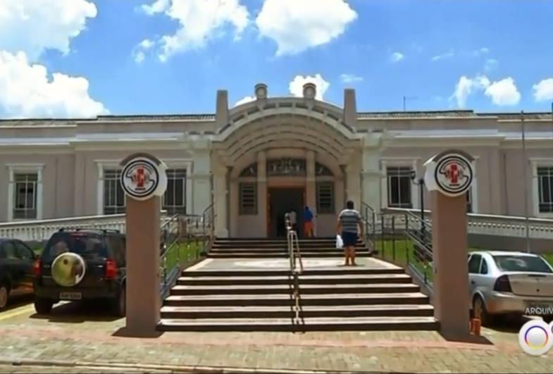 Santa Casa de Avaré está sem medicamentos para pacientes com Covid-19 