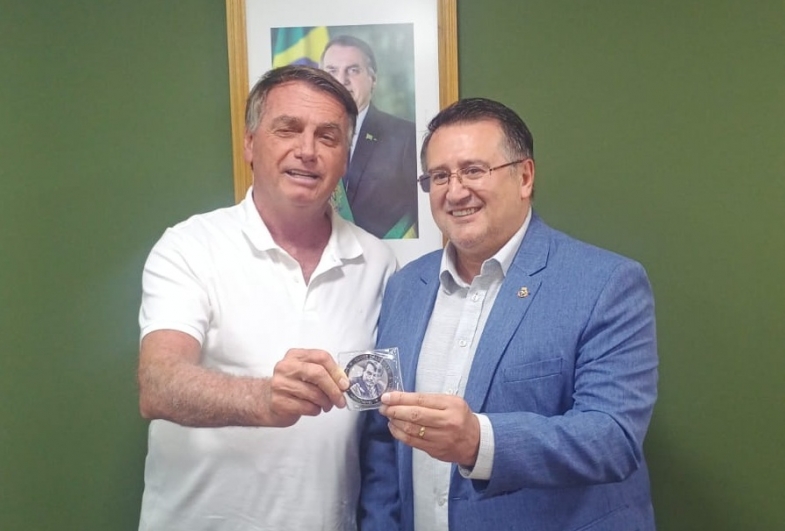 Prefeito de Avaré se reúne com ex-presidente Jair Bolsonaro em Brasília