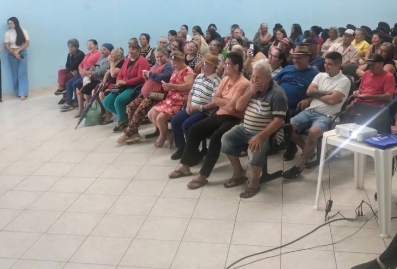 Palestra proporcionou espaço de reflexão e diálogo