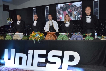 UniFSP diploma mais de 400 alunos em  cerimônia de colação de grau realizada em Avaré