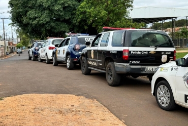  Operação Policial contra o tráfico de drogas termina com a prisão de 2 homens em Taquarituba