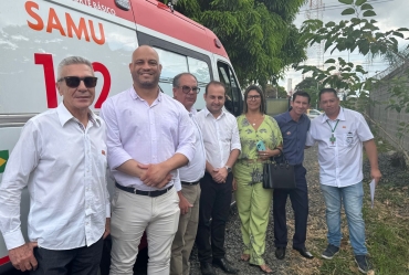 Prefeito de Fartura Marcão do Haras recebe nova ambulância para o Samu em evento com o presidente Lula, vice Alckmin e ministro da Saúde Padilha