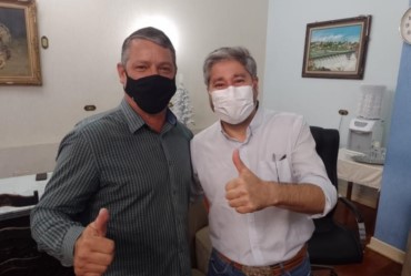 Prefeito de Timburi se encontra com o deputado Fernando Cury